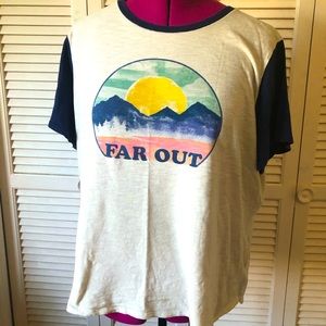 Old navy far out mountain shirt | size XL